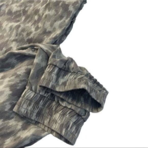 Anthropologie Cloth & Stone Animal print with Pockets Joggers size medium - Picture 6 of 11